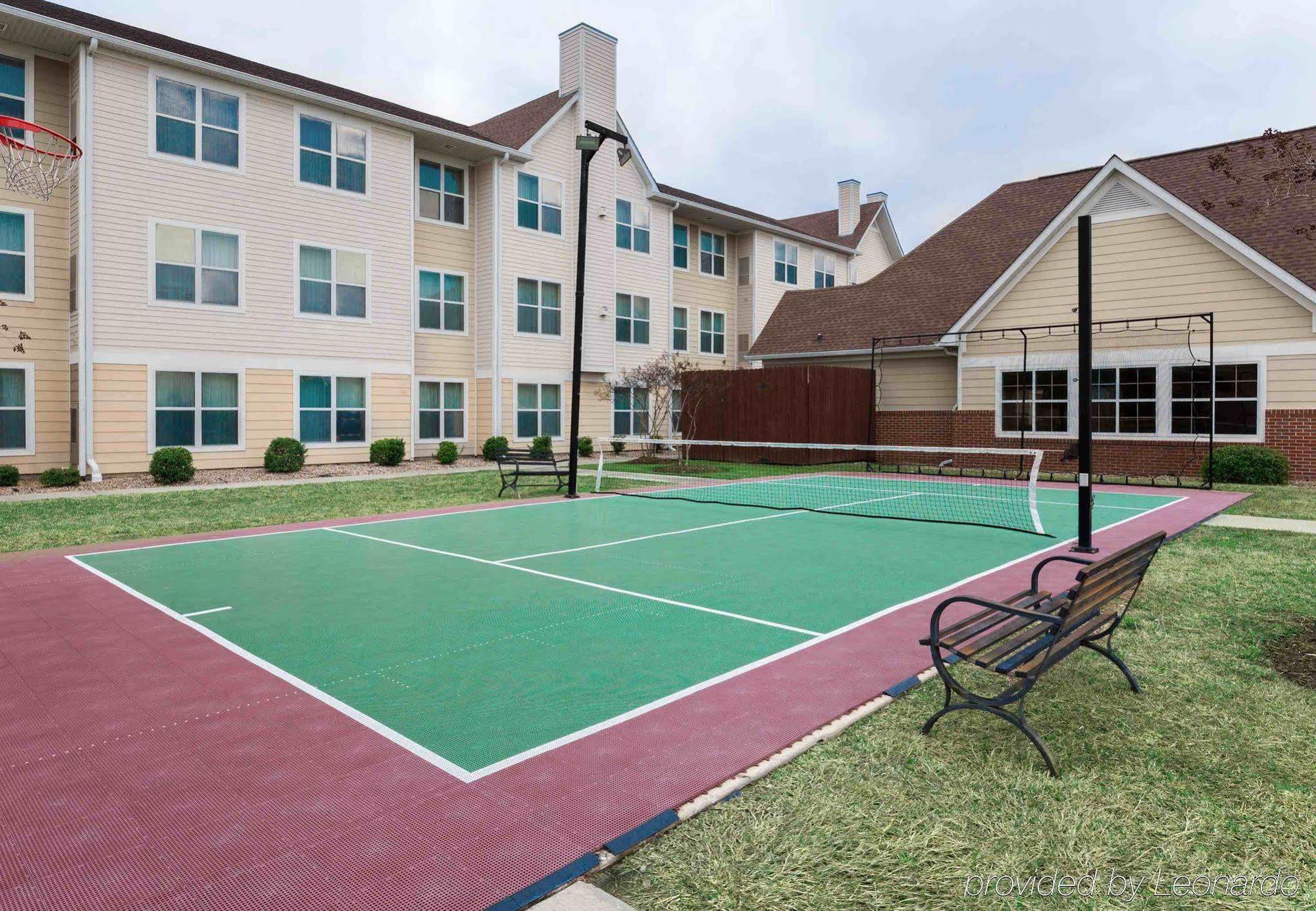 Residence Inn Houston North Exterior photo