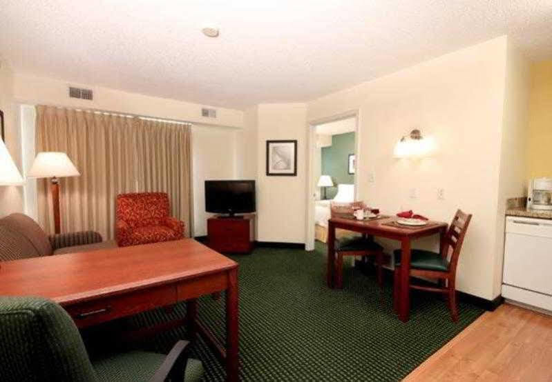 Residence Inn Houston North Exterior photo